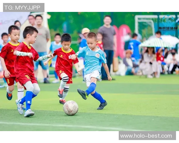 足球明星孩子们的成长之路与父辈的足迹交织的精彩故事